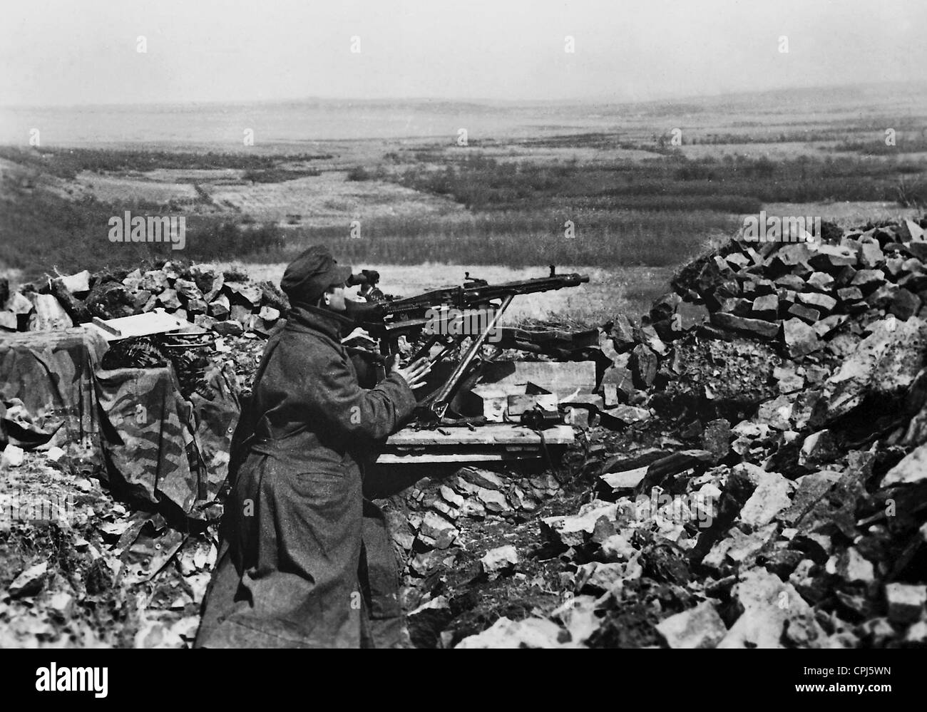 German soldier in his position on the Eastern front, 1943 Stock Photo