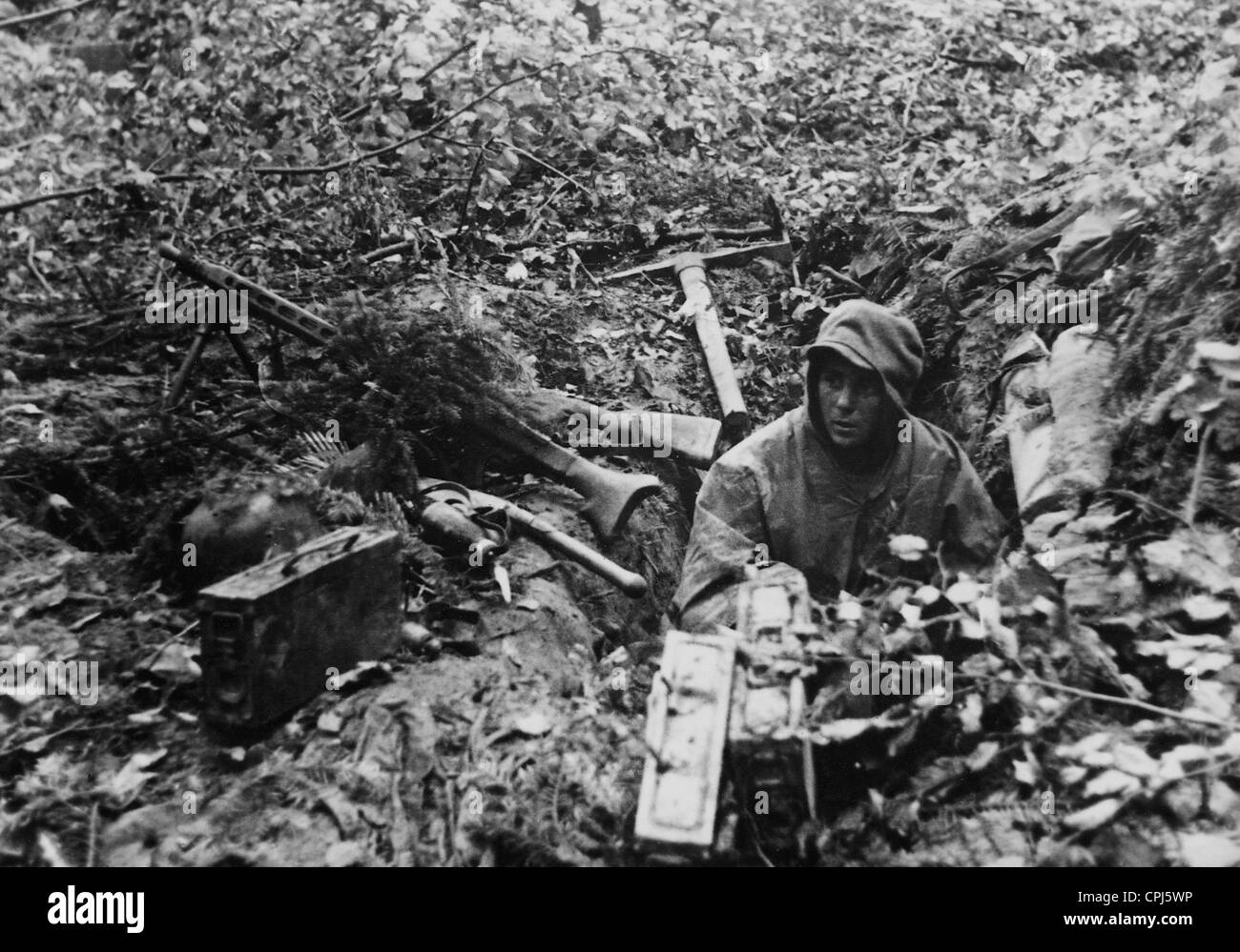 German soldier in his position on the Eastern front, 1944 Stock Photo
