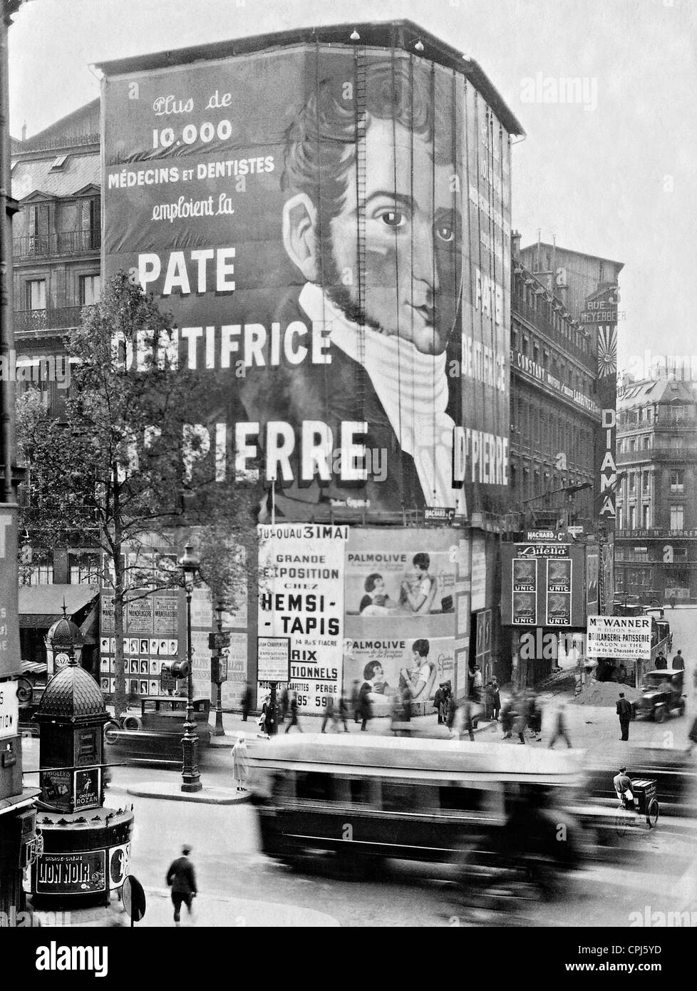 Paris scene, 1928 Stock Photo Alamy