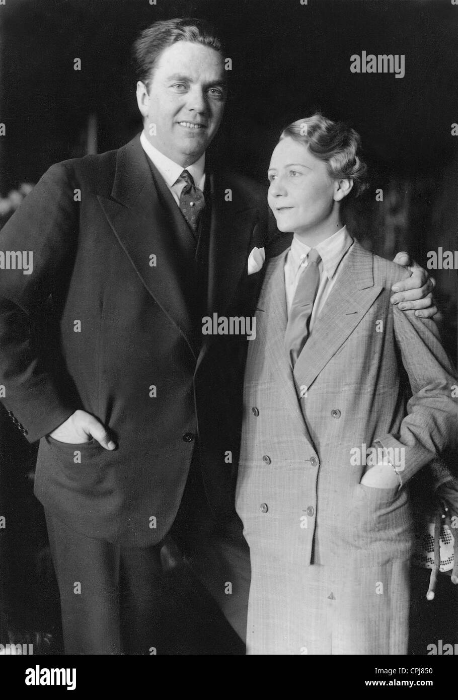Tino Pattiera and Erika von Thellmann, 1934 Stock Photo