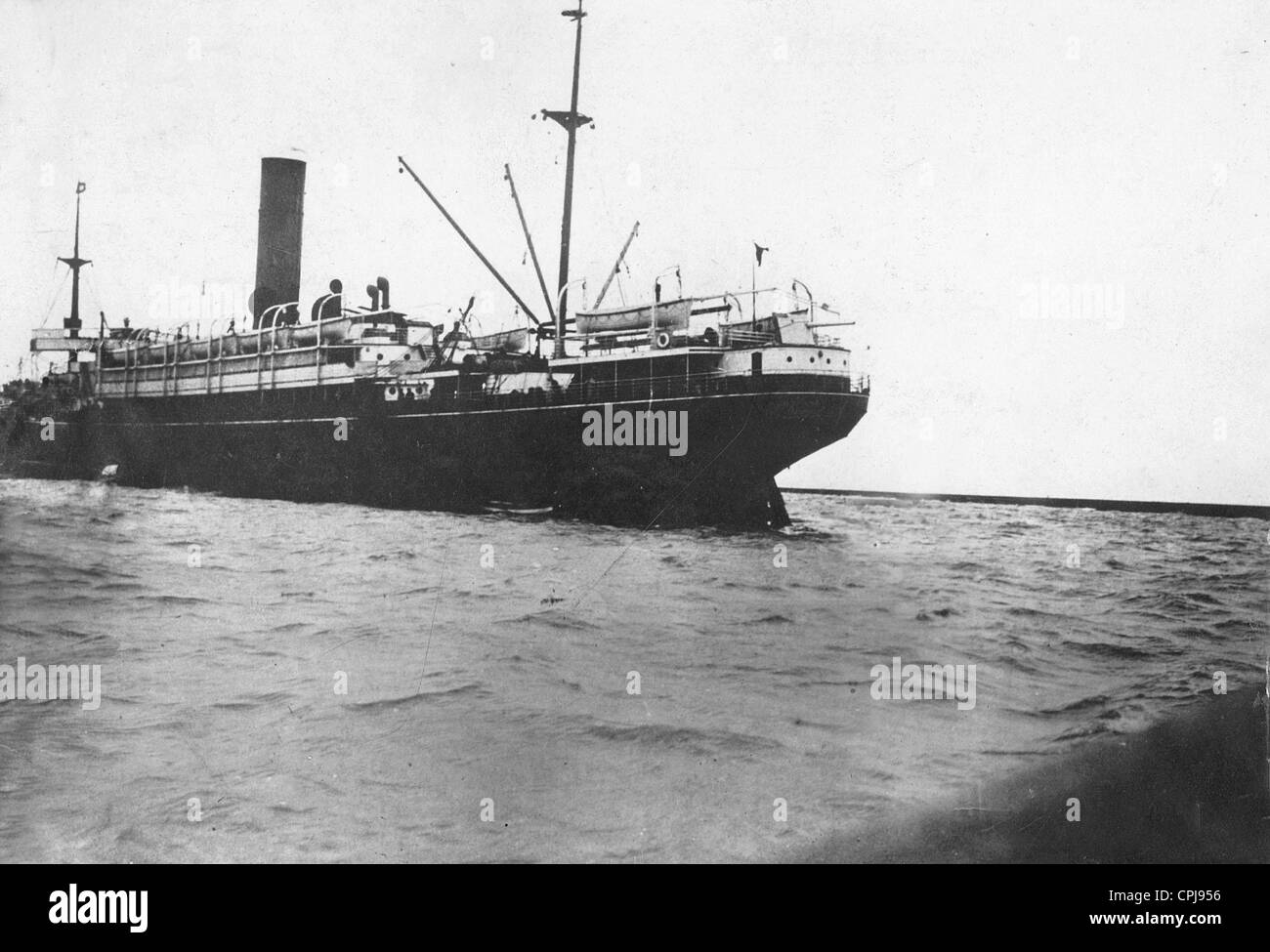 Armed British steamship, 1916 Stock Photo