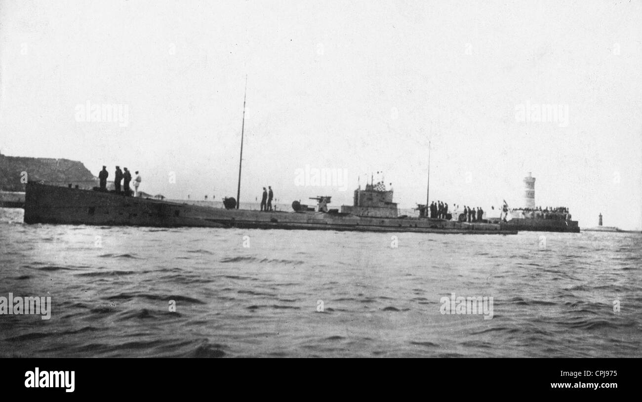 German submarine U 35 in Cartagena, 1916 Stock Photo Alamy