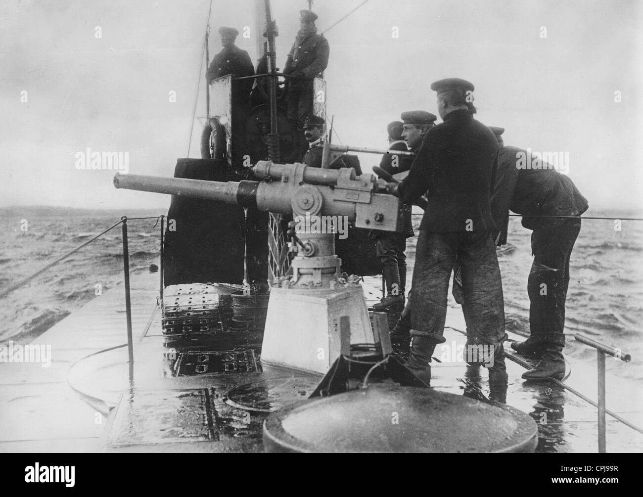 Sailors on the gun of a German submarine, 1917 Stock Photo