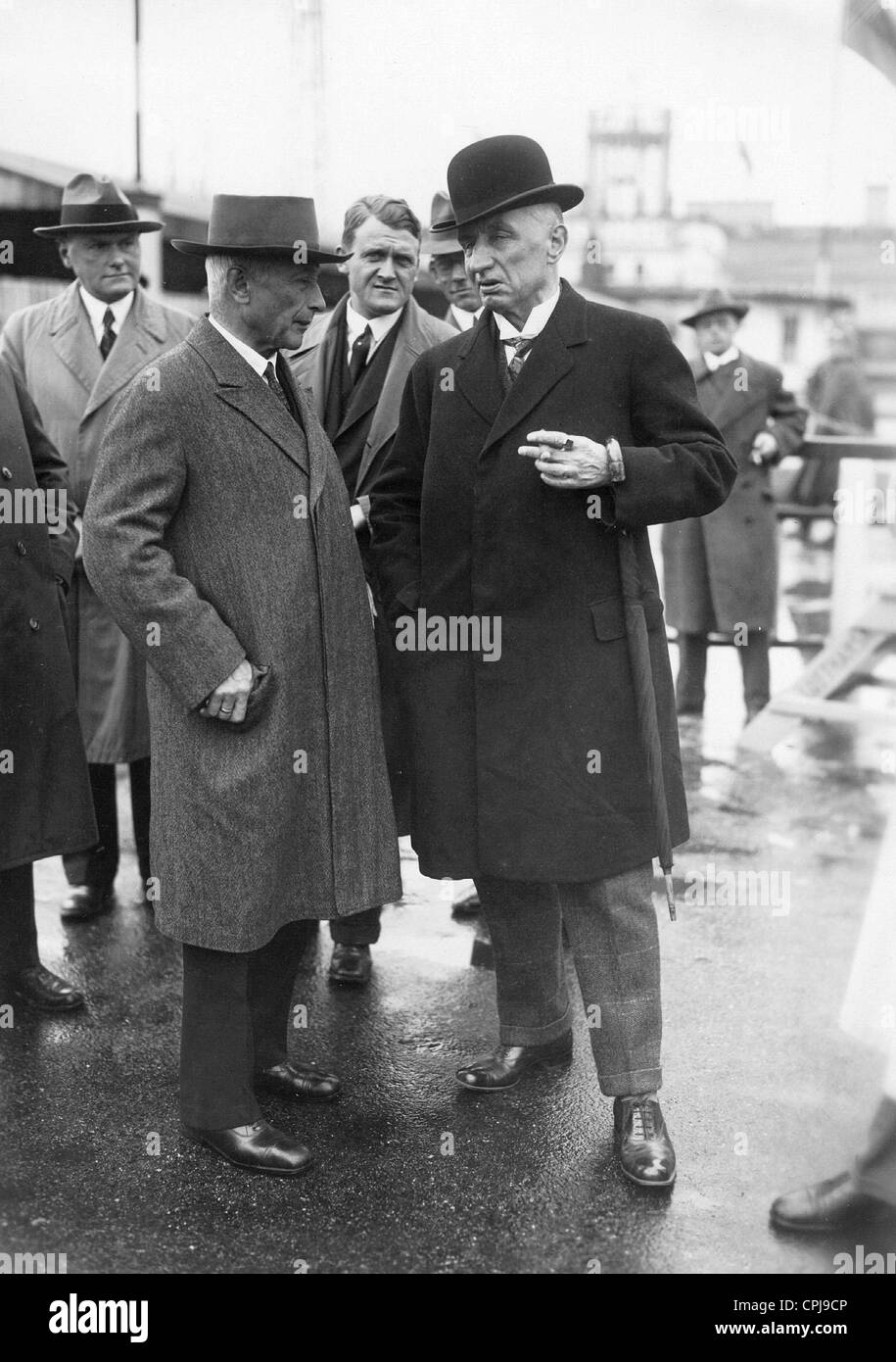 Theodor von Guerard with Hugo Junkers, 1930 Stock Photo