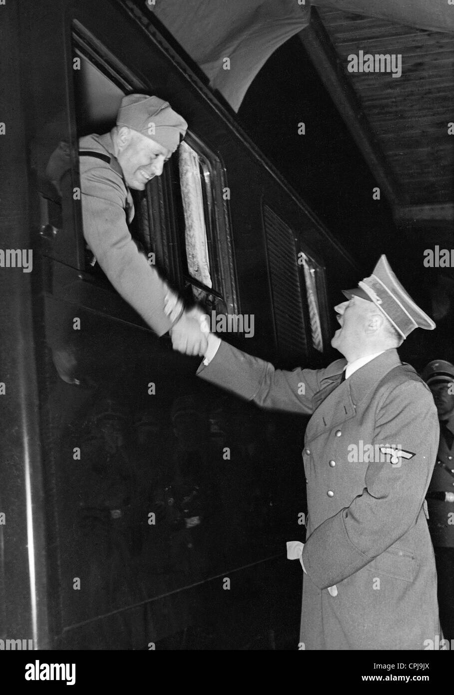 Benito Mussolini and Adolf Hitler at the central station in Munich, 1940 Stock Photo