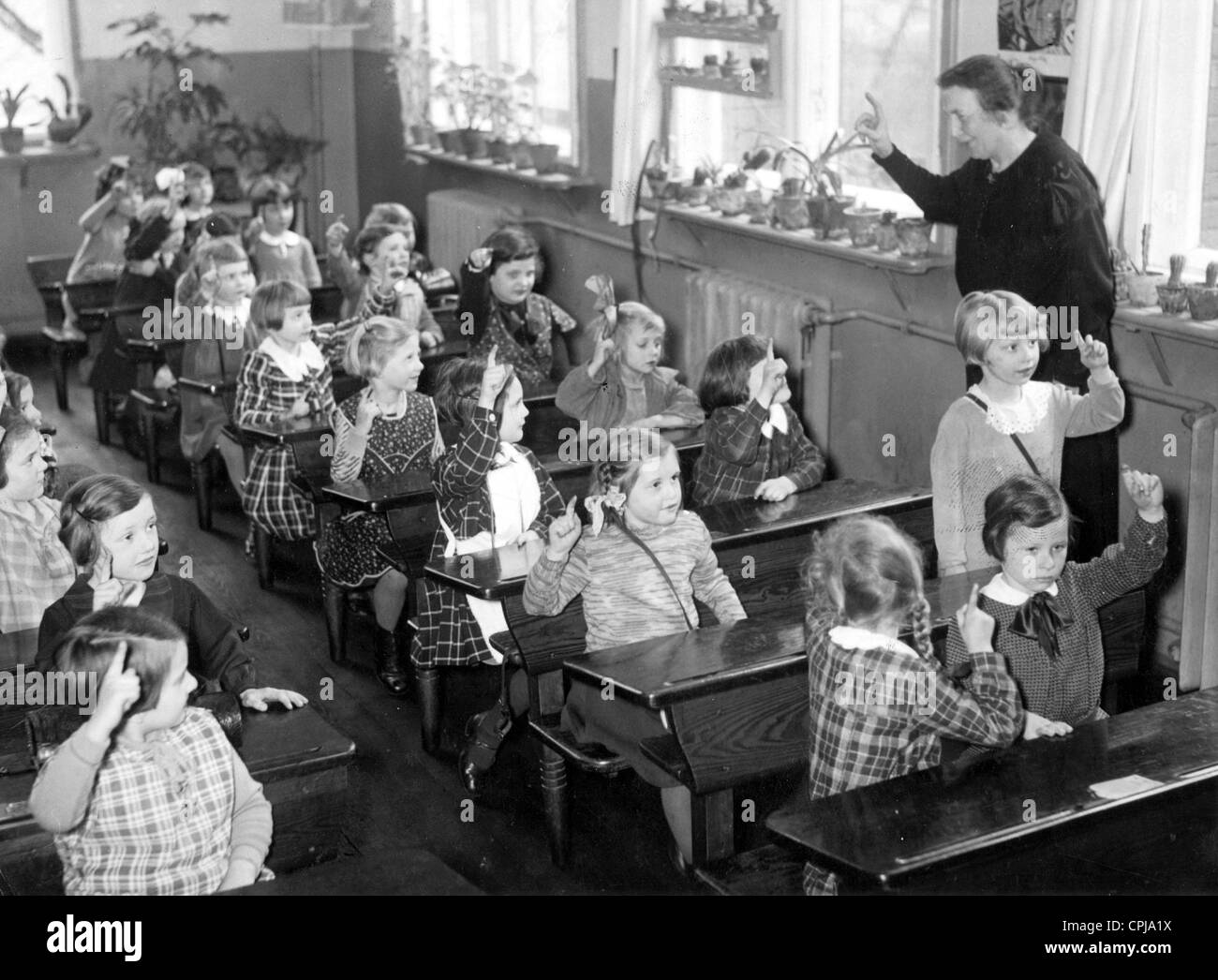 Primary school learning Black and White Stock Photos & Images Alamy