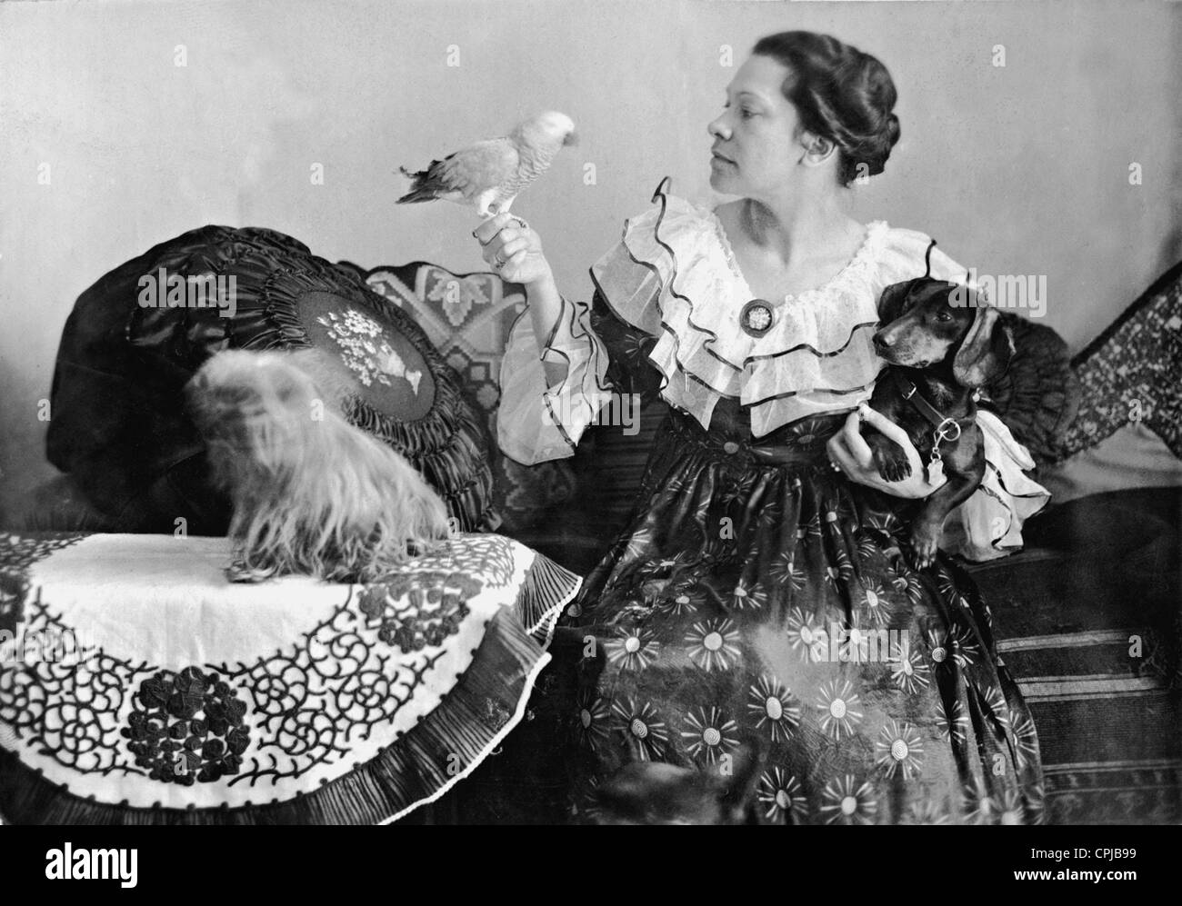 Tilla Durieux, 1916 Stock Photo - Alamy