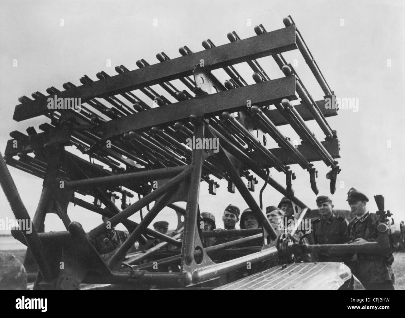 Katyusha rocket launcher hi-res stock photography and images - Alamy
