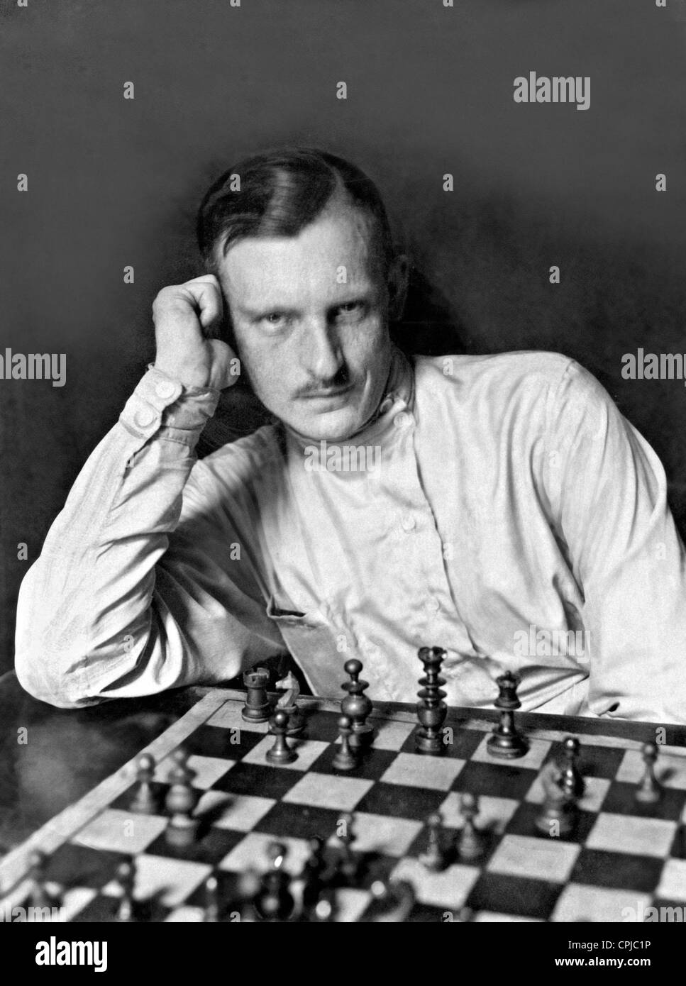 Alekhine Black and White Stock Photos & Images - Alamy