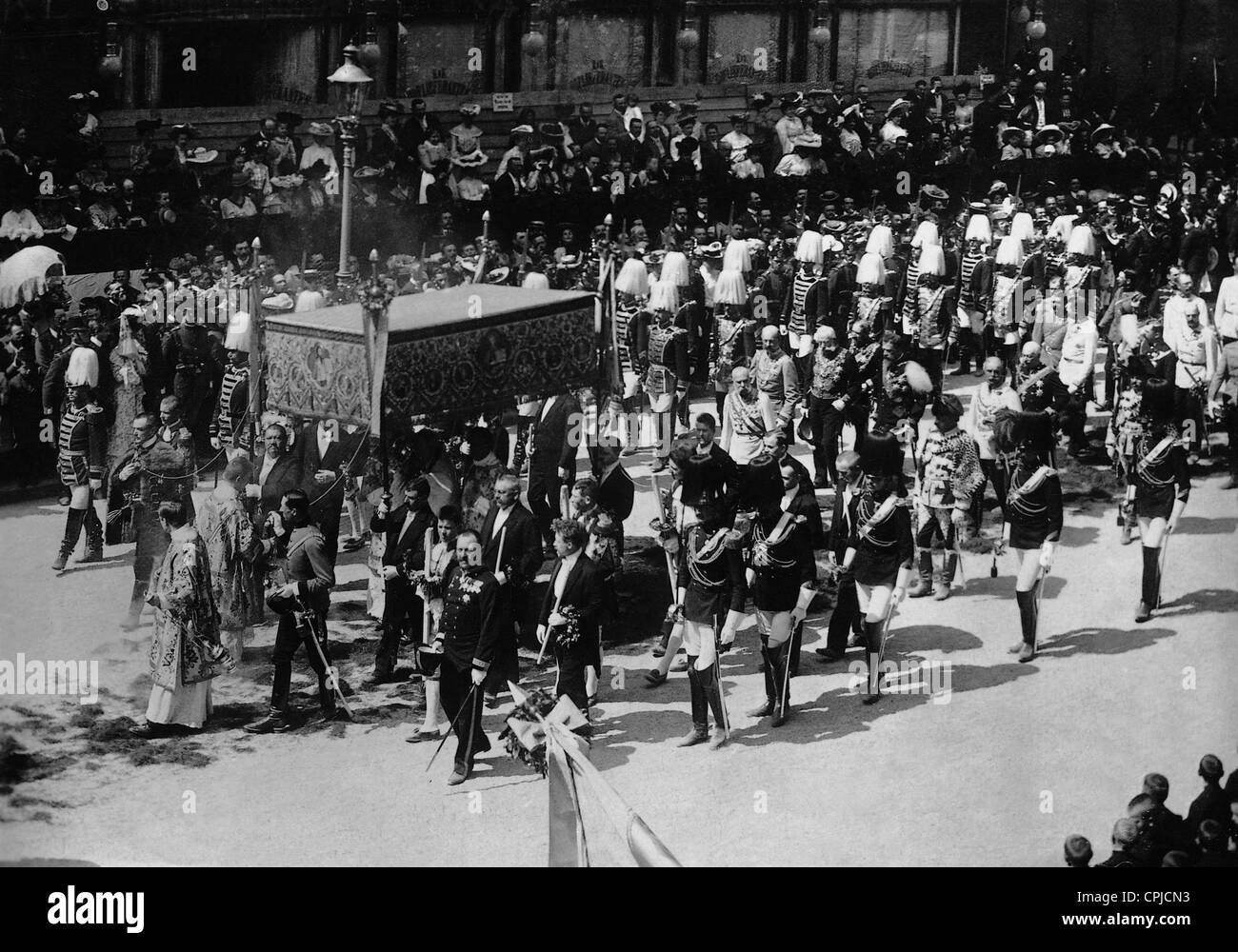 Corpus christi procession hires stock photography and images Alamy