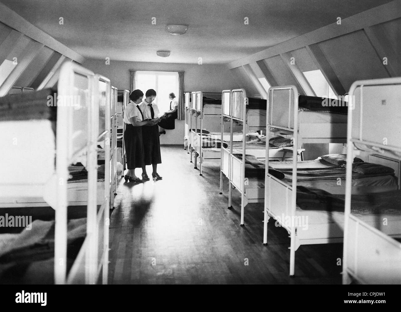 Young girl band on tour, 1937 Stock Photo Alamy