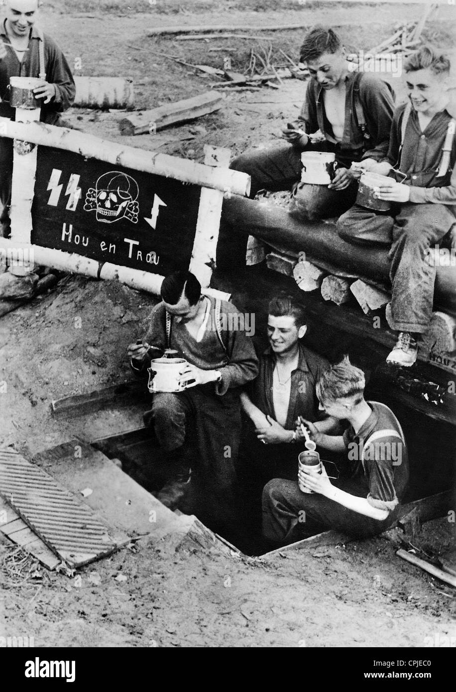 Dutch volunteers of the Waffen-SS on the Eastern Front, 1942 Stock Photo