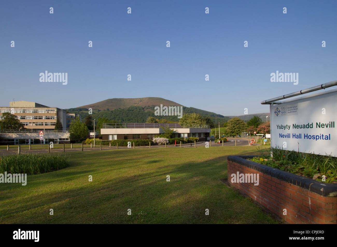 Neville Hall hospital entrance in Abergavenny Stock Photo Alamy