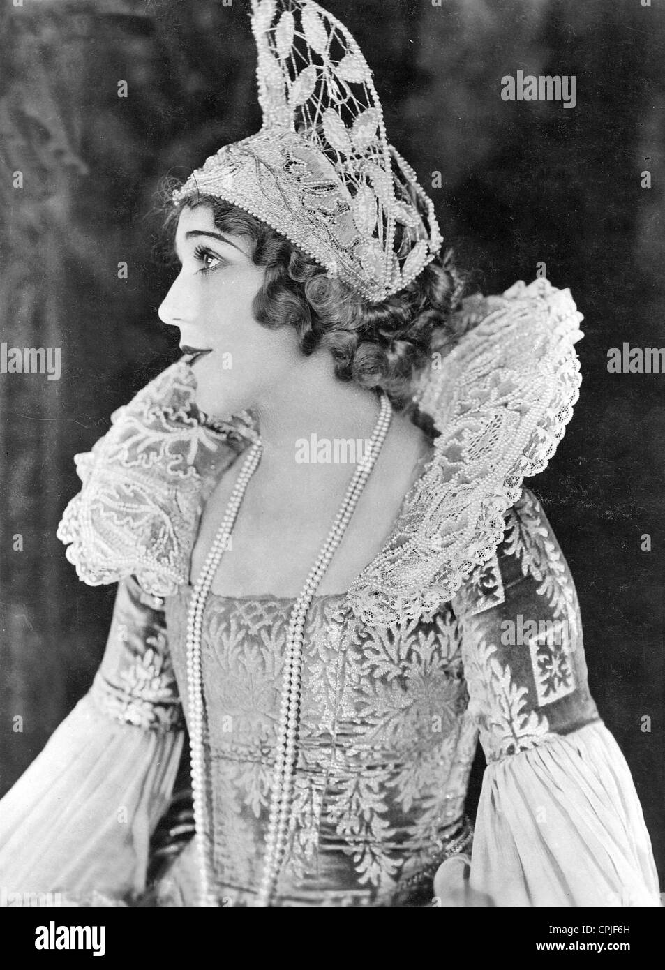 Communication on this topic: Dorothy Vernon (actress), dorothy-vernon-actress/ Communication on this topic: Judith Humphreys, dorothy-vernon-actress/