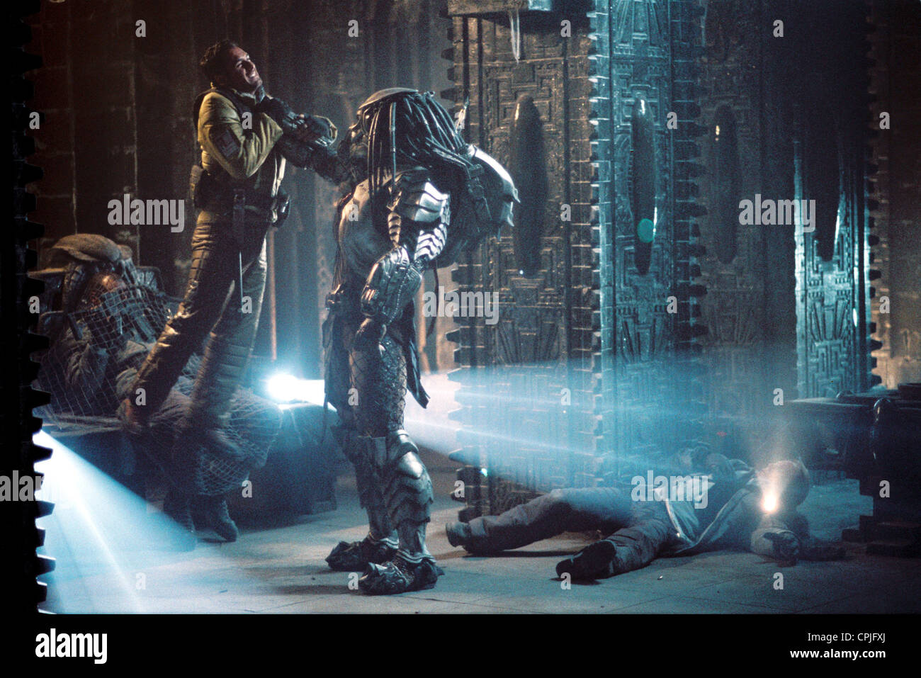 Alien vs predator requiem hi-res stock photography and images - Alamy