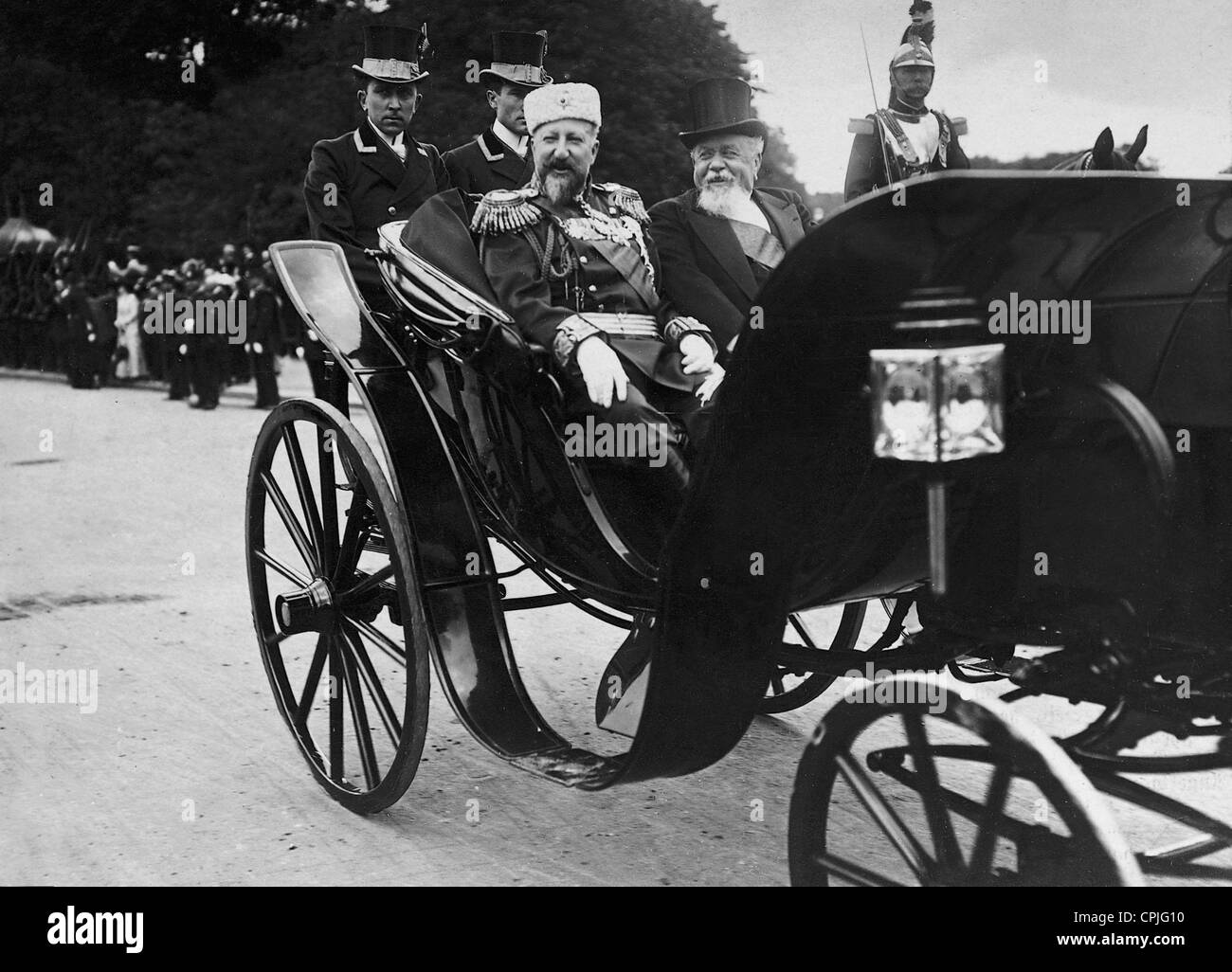 King Ferdinand I and Armand Fallieres in Paris, 1910 Stock Photo