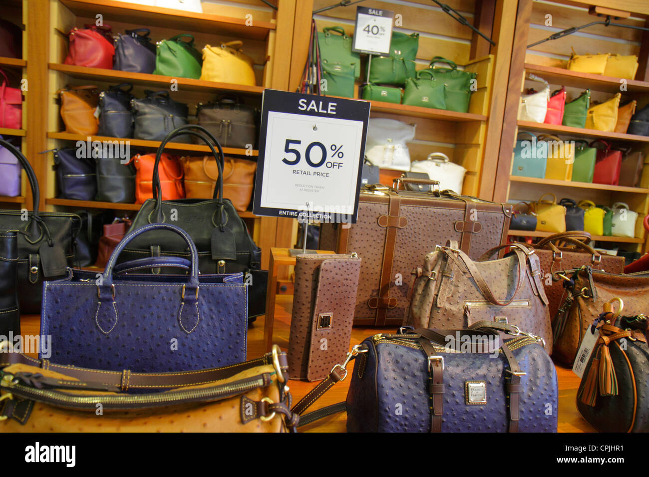 Vero Beach Florida,Vero Beach shopper shoppers shop