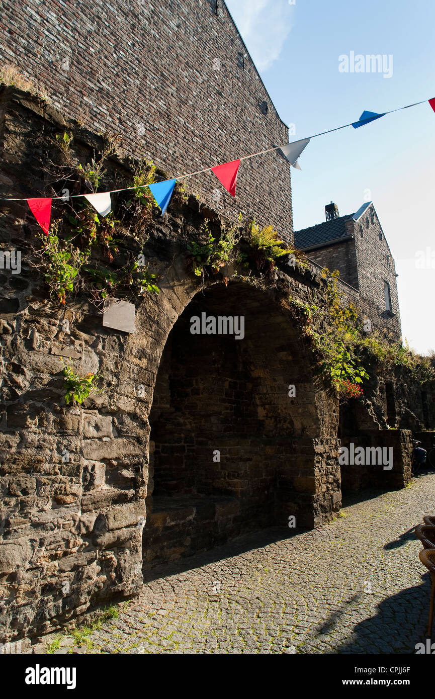 'Eerste Middeleeuwse Omwalling' (First Medieval City Wall), year 1229, Maastricht, Limburg, The Netherlands, Europe. Stock Photo