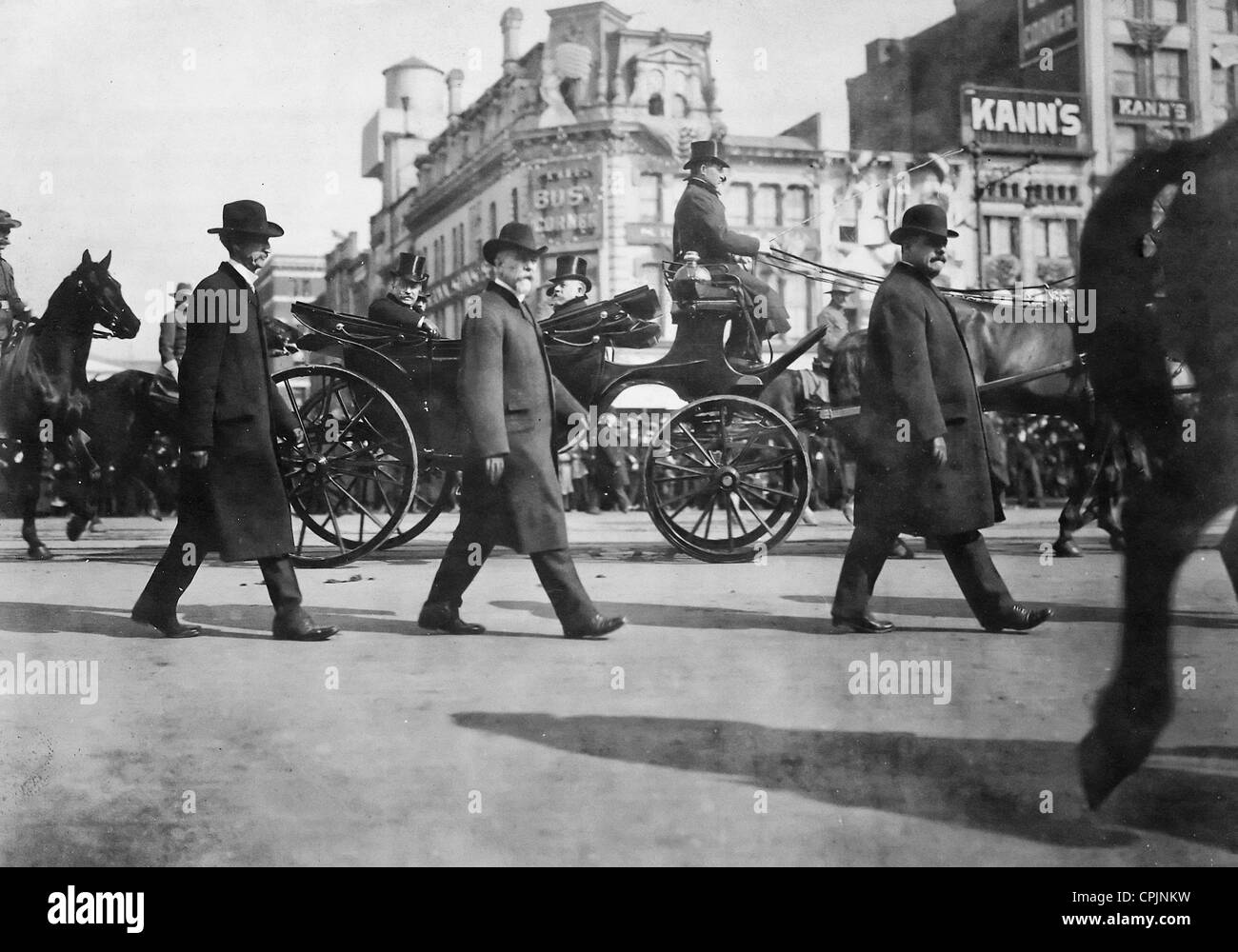 President Theodore Roosevelt in carriage on Pennsylvania Avenue on way to Capitol, March 4, 1905, for inauguration Stock Photo