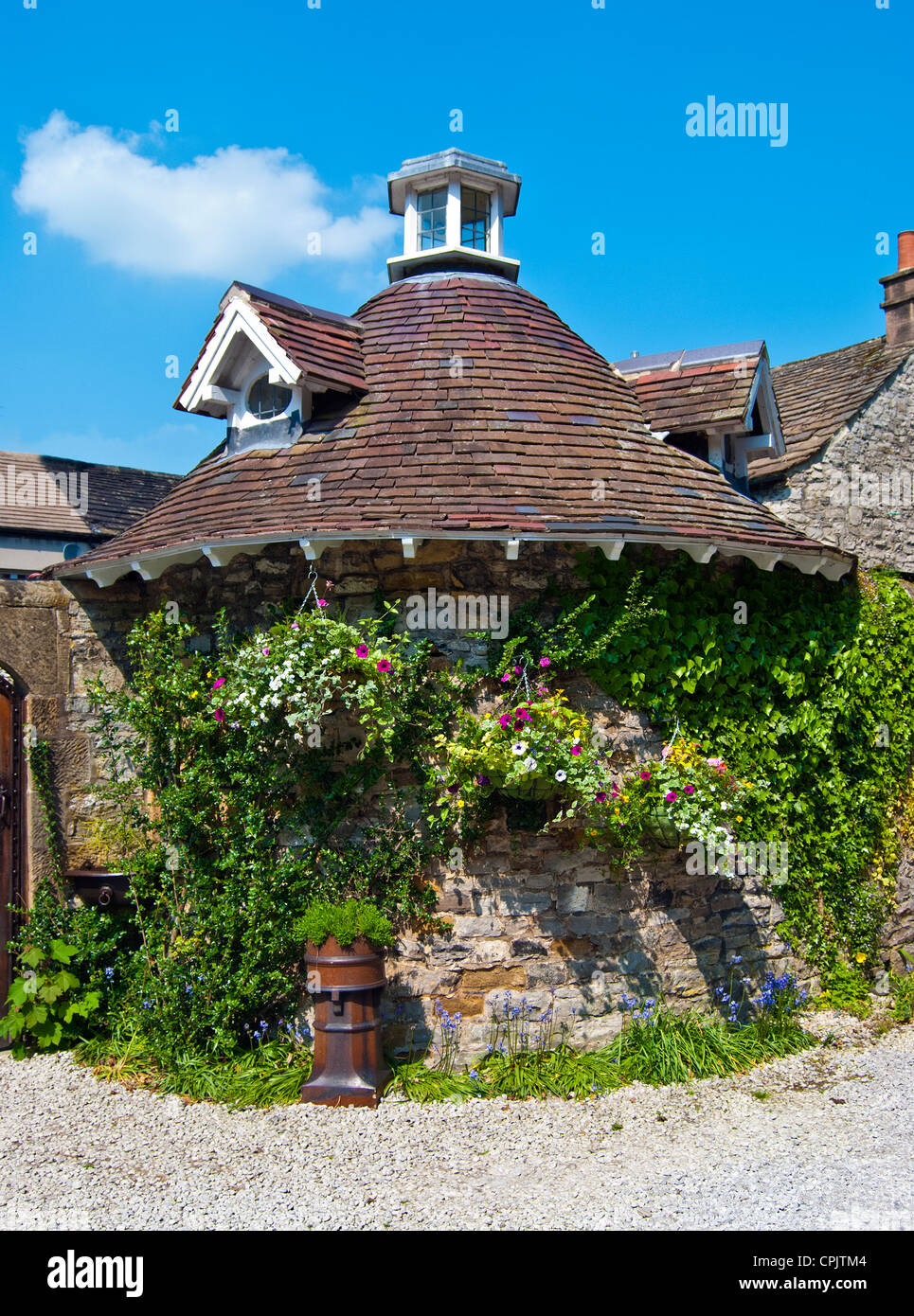 Old Dovecote, Riverside House Hotel, Ashford in the Water, Derbyshire Stock Photo Alamy
