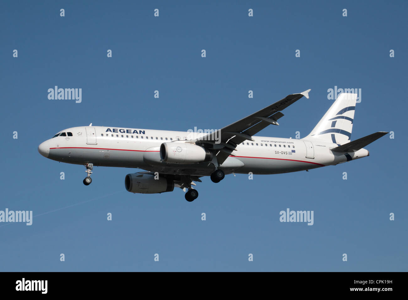 The Aegean Airlines Airbus A320-232 (SX-DVS) about to land at Heathrow Airport, London, UK. Feb 2012 Stock Photo