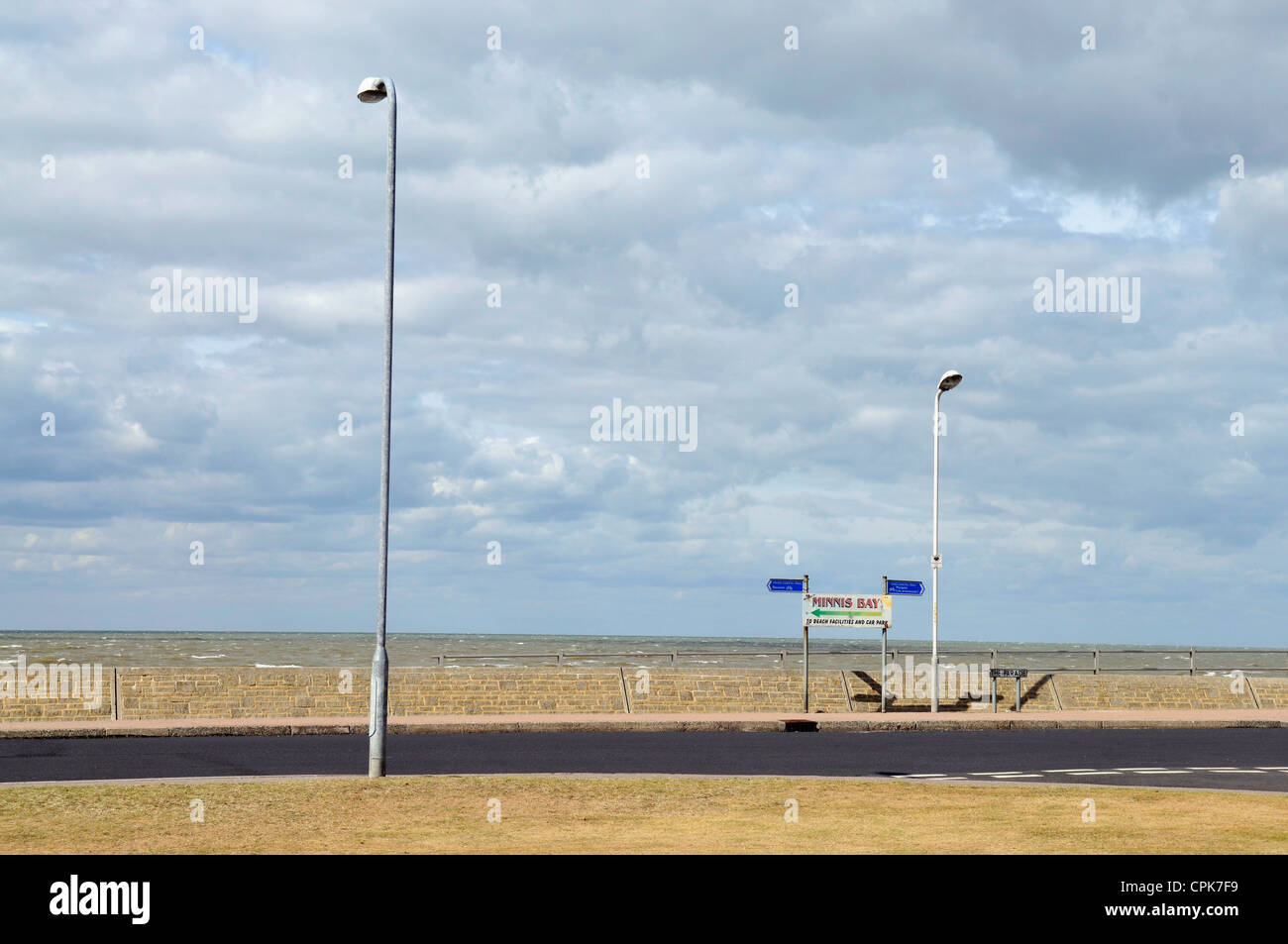 Coastal street lighting hi-res stock photography and images - Alamy