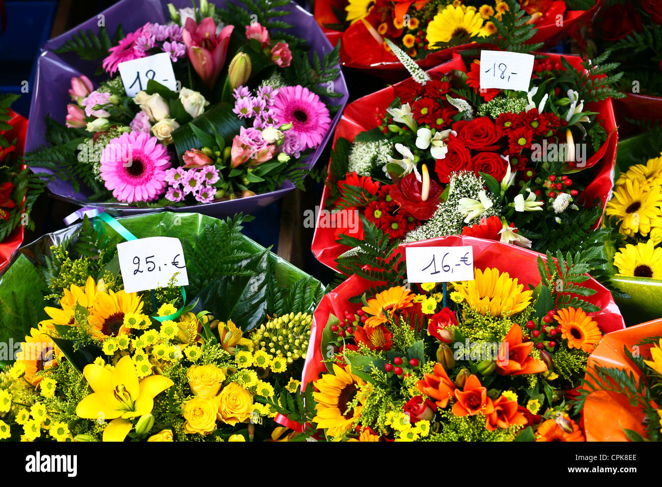 Scenes of Brussels downtown, flower shop Stock Photo Alamy
