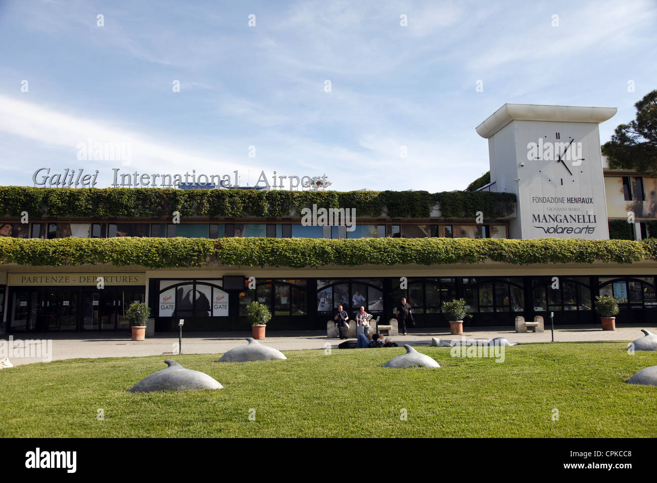 Pisa galilei international airport hires stock photography and images Alamy