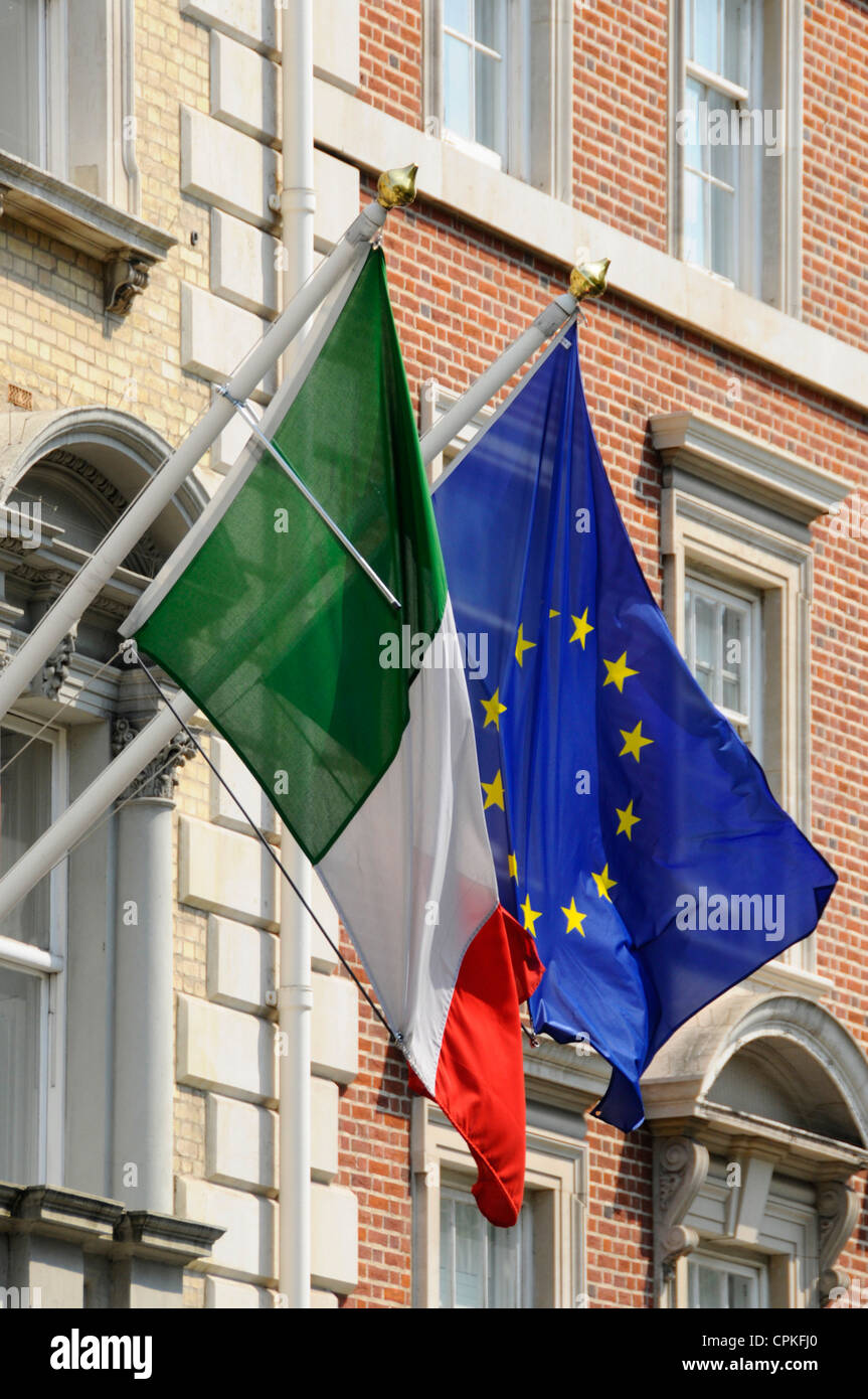 At italian embassy hires stock photography and images Alamy
