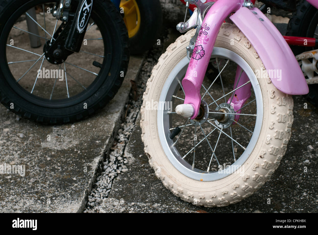 kids bike tires