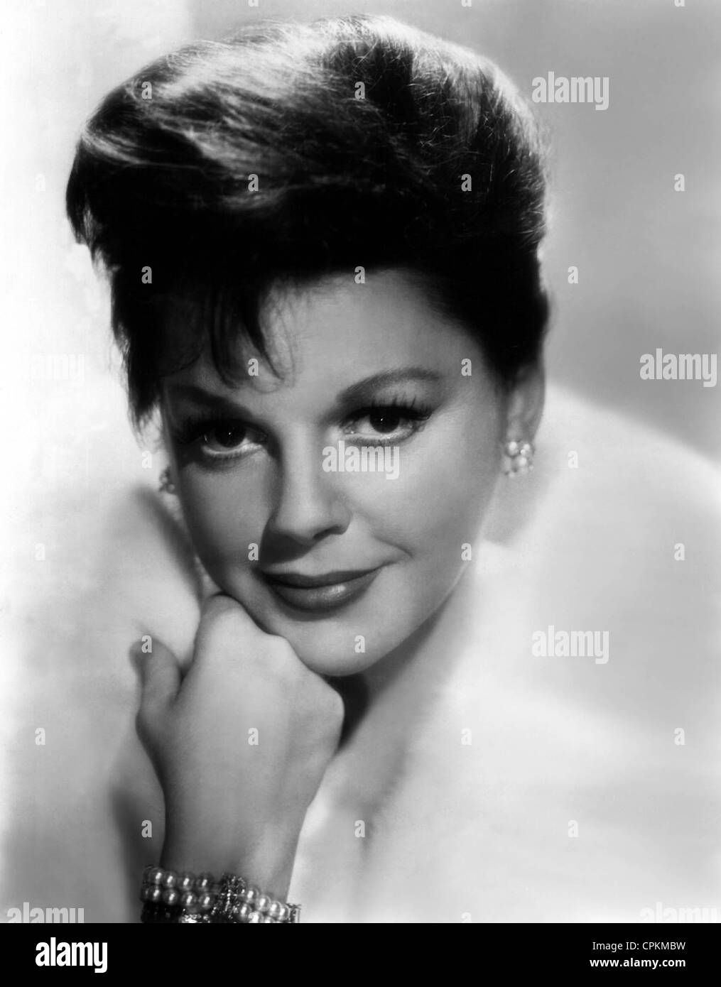 A black and white portrait of the film star and singer Judy Garland, taken in Los Angeles in 1963. Stock Photo