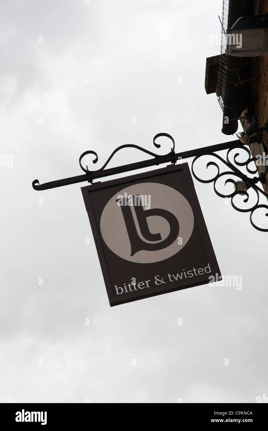 Bitter & Twisted sign outside pub, Chipping Norton Stock Photo