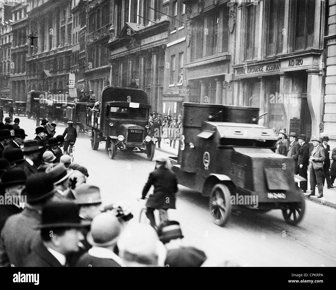 Convoy of foodstuffs during the General Strike, 1926 Stock Photo