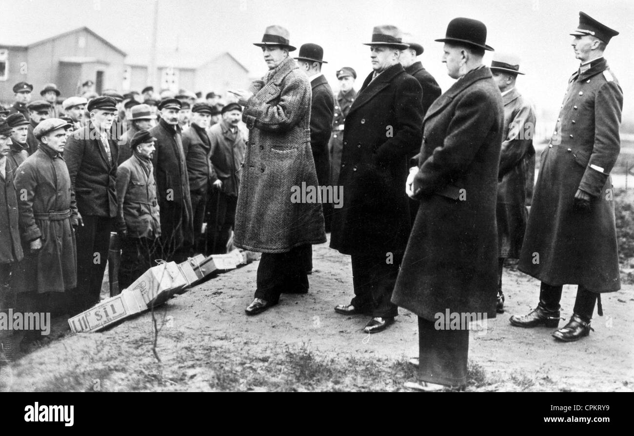 Rudolf Diels in the Buergermoor-Esterwege concentration camp, 1933 Stock Photo