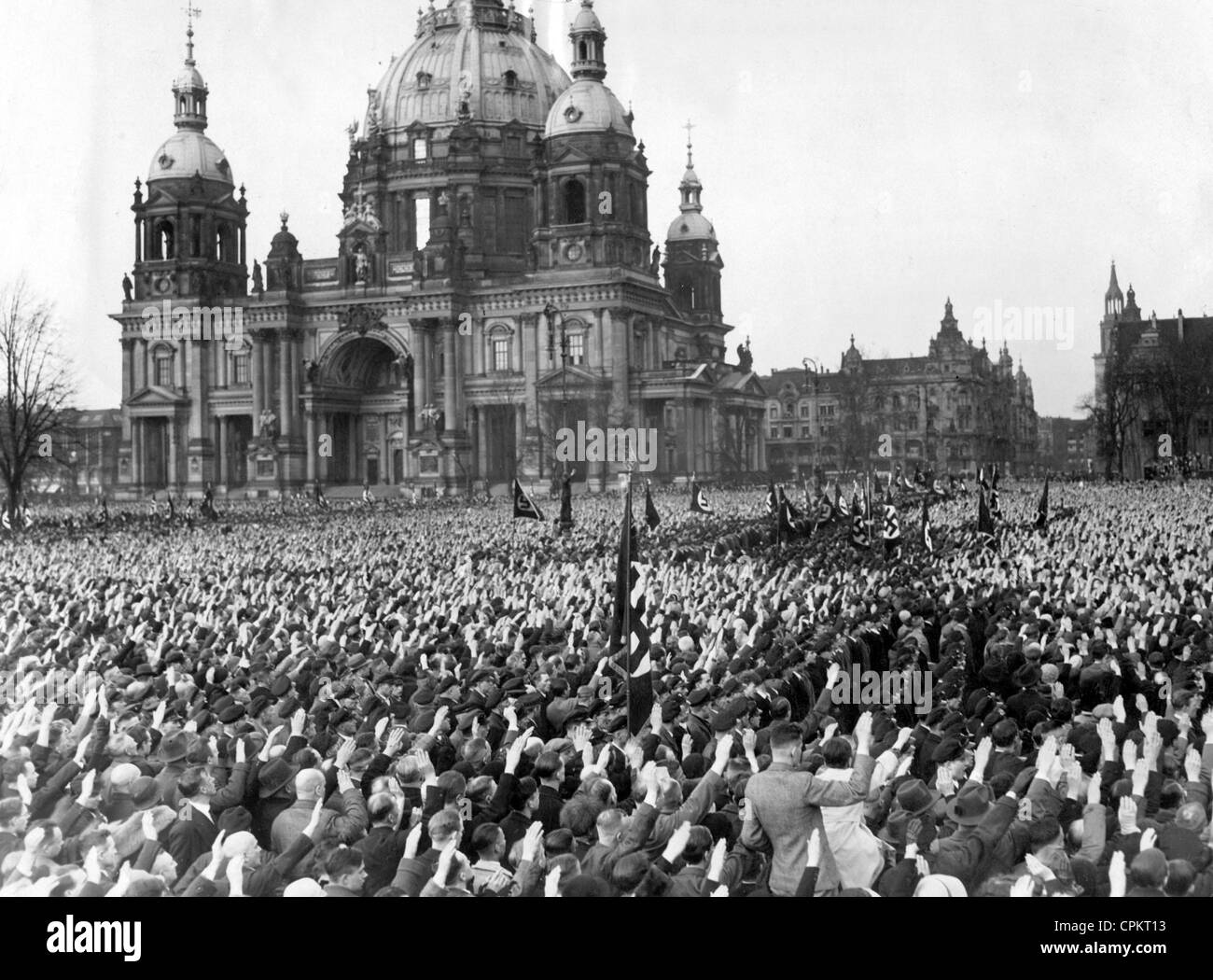 Rally in front of the Berlin cathedral supporting the candiature of Adolf Hitler as Reichspresident, 4 April 1932 (b/w photo) Stock Photo