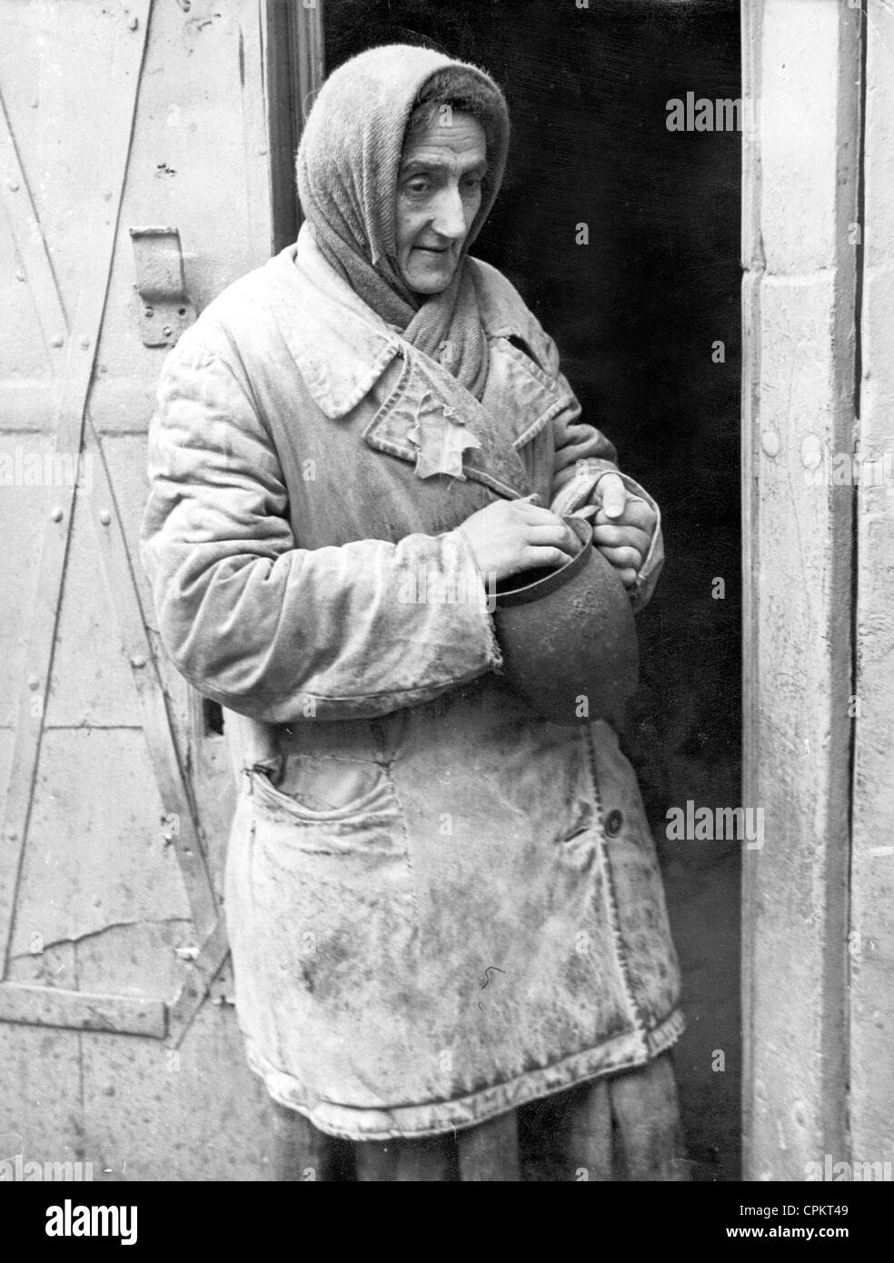 Jewish woman in the Ghetto of Lublin, 1939 Stock Photo