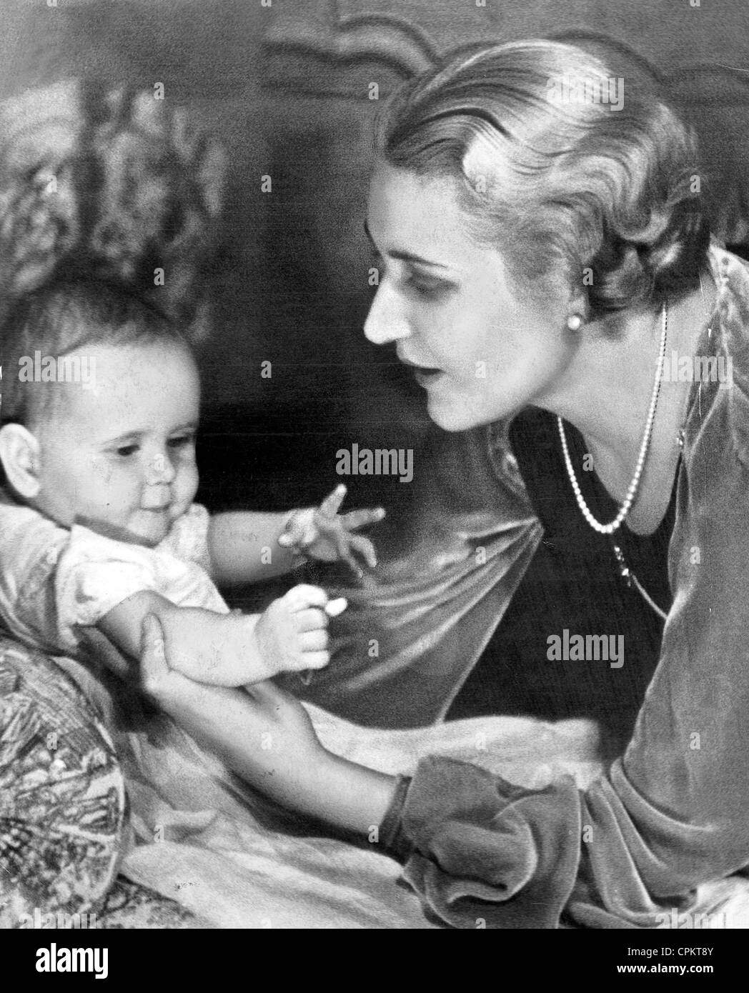 Magda Goebbels with daughter Hilde Stock Photo