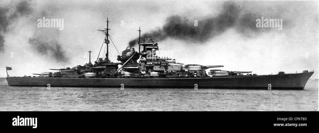 German battleship 'Bismarck', 1941 (b/w photo) Stock Photo