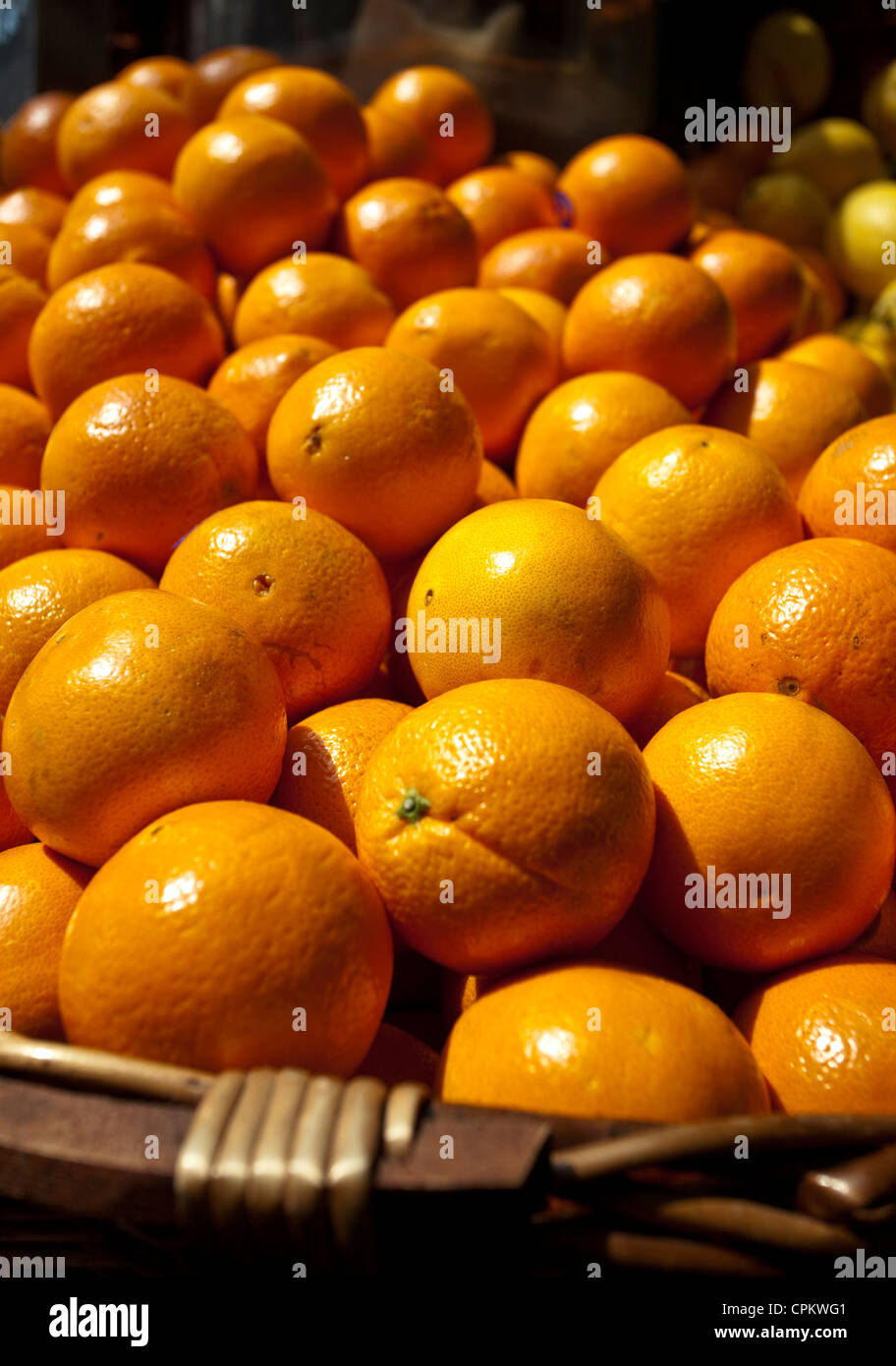 A pile of organic oranges, London, England, UK Stock Photo - Alamy