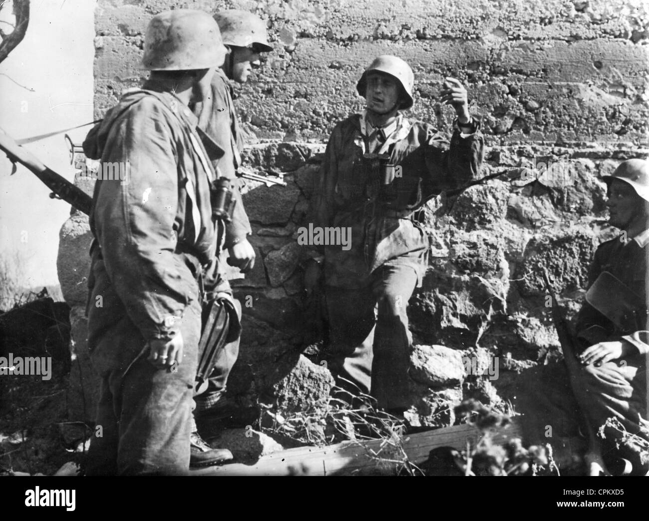 German soldiers on the Eastern Front, 1944 Stock Photo