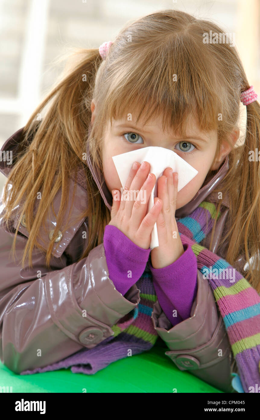 Common cold in children hi-res stock photography and images - Alamy