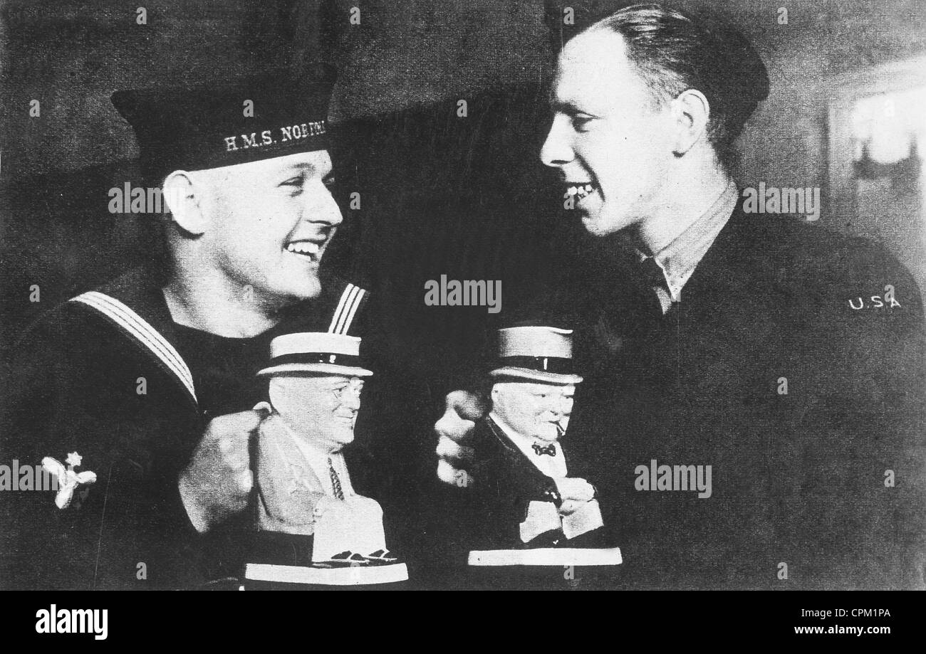 British and American soldiers drink a toast, 1942 Stock Photo
