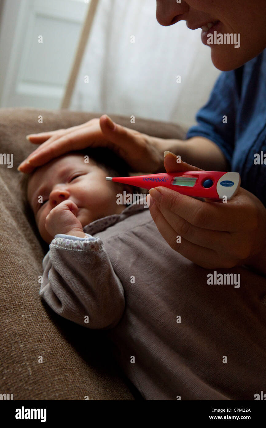 TEMPERATURE, NEWBORN BABY Stock Photo Alamy