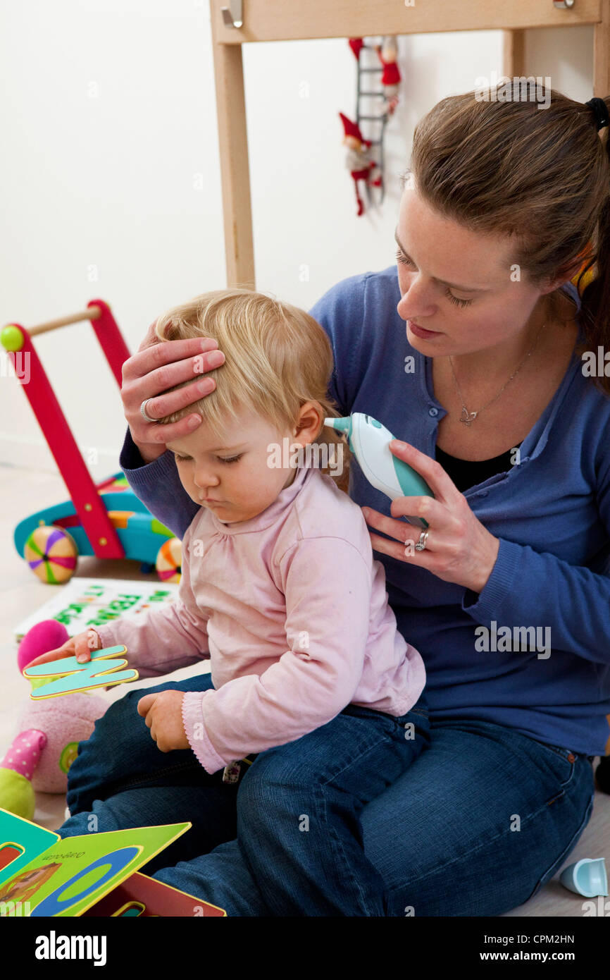 Tympanic thermometer hires stock photography and images Alamy