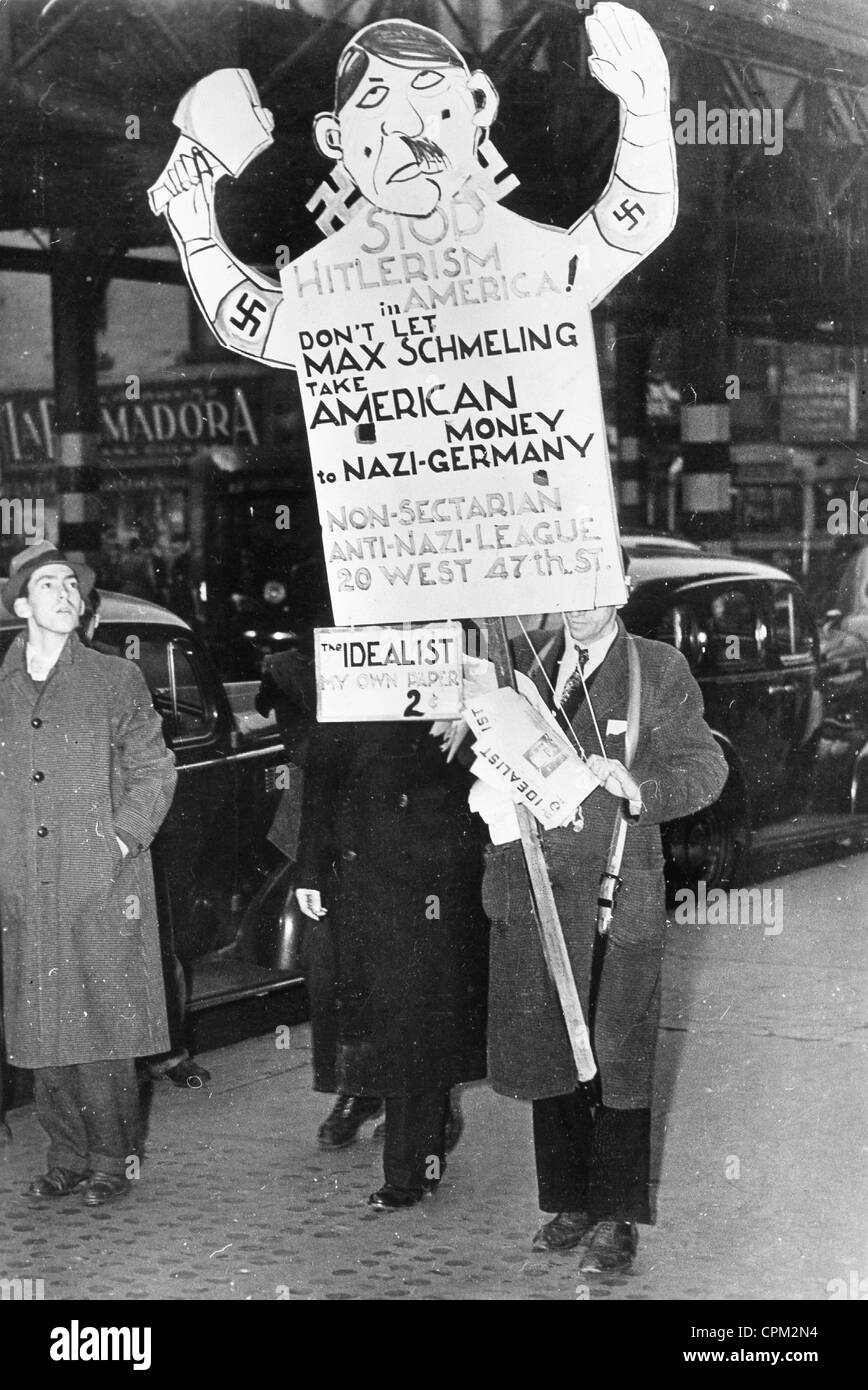 Demonstration against the German Nazi regime during the boxing match  against Joe Louis, 1937 Stock Photo - Alamy, image size:868x1390