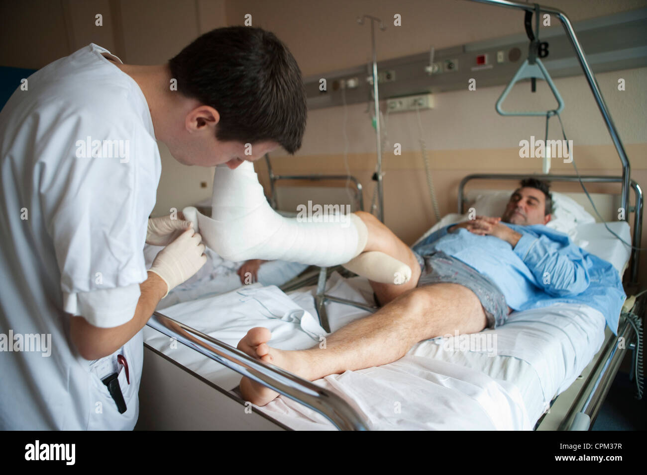 Hospital Plaster Cast Leg High Resolution Stock Photography and Images