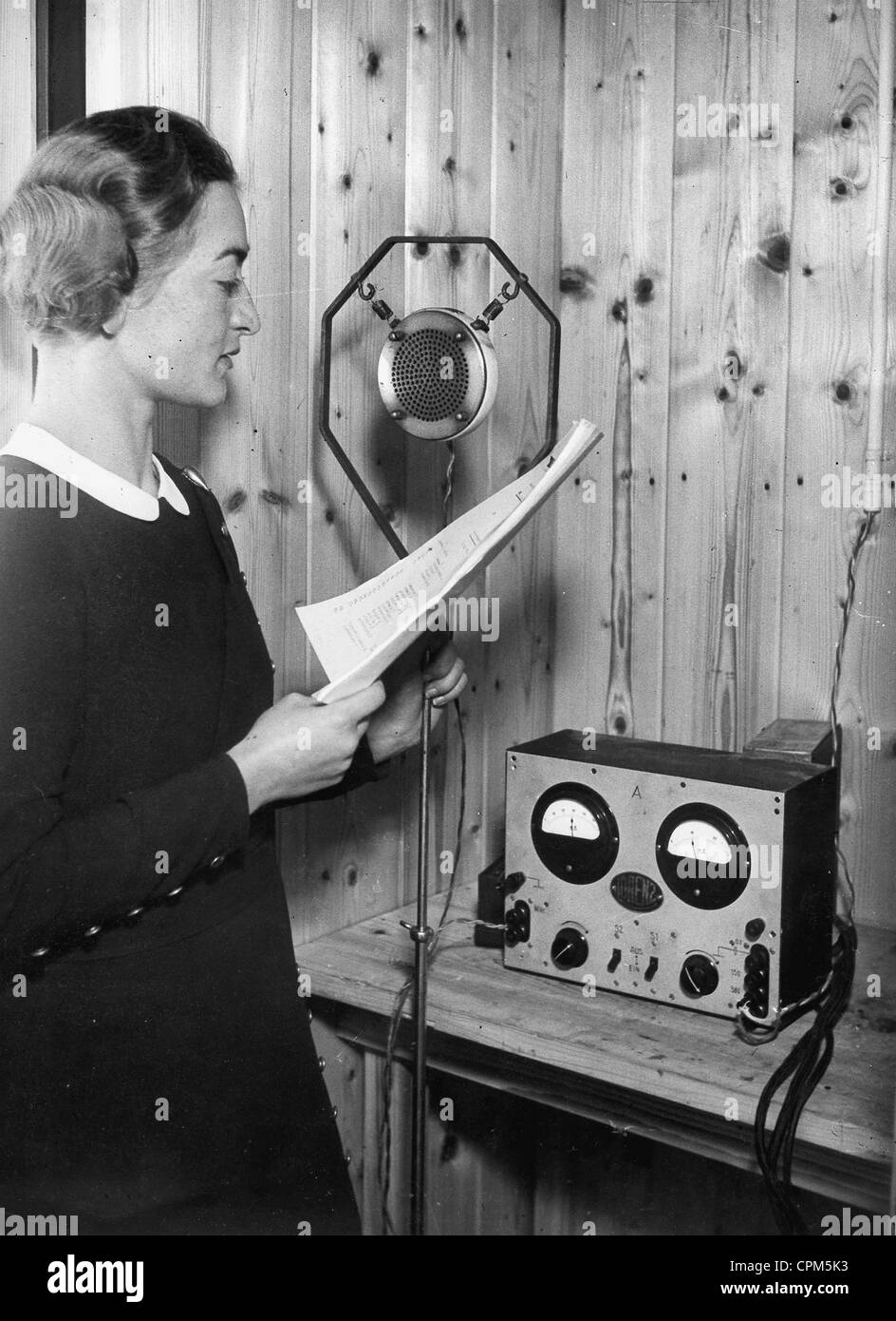 Radio transmission at the Olympic winter games in Garmisch-Partenkirchen,  1936 Stock Photo - Alamy