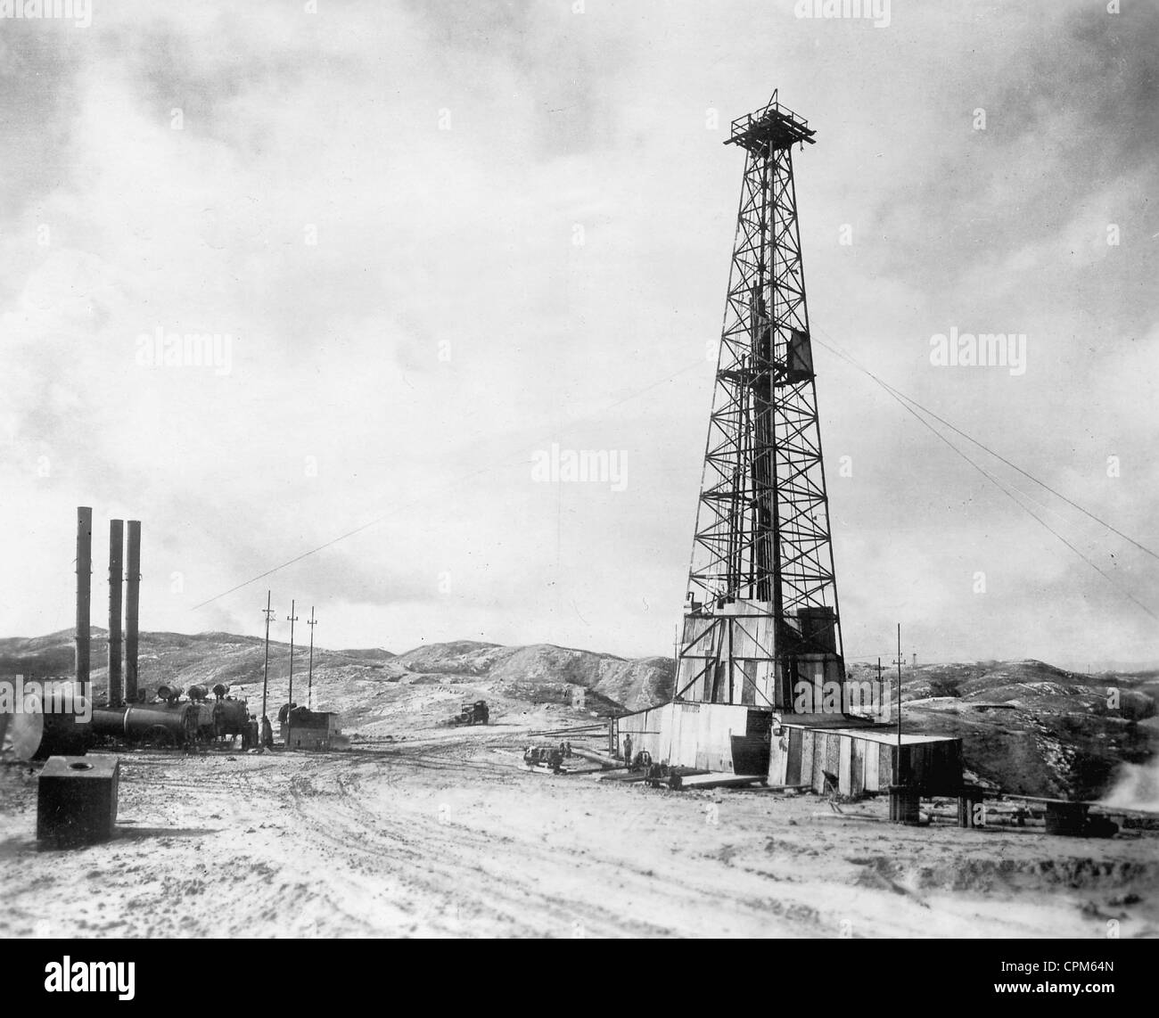 Oil production in Iran, 1933 Stock Photo