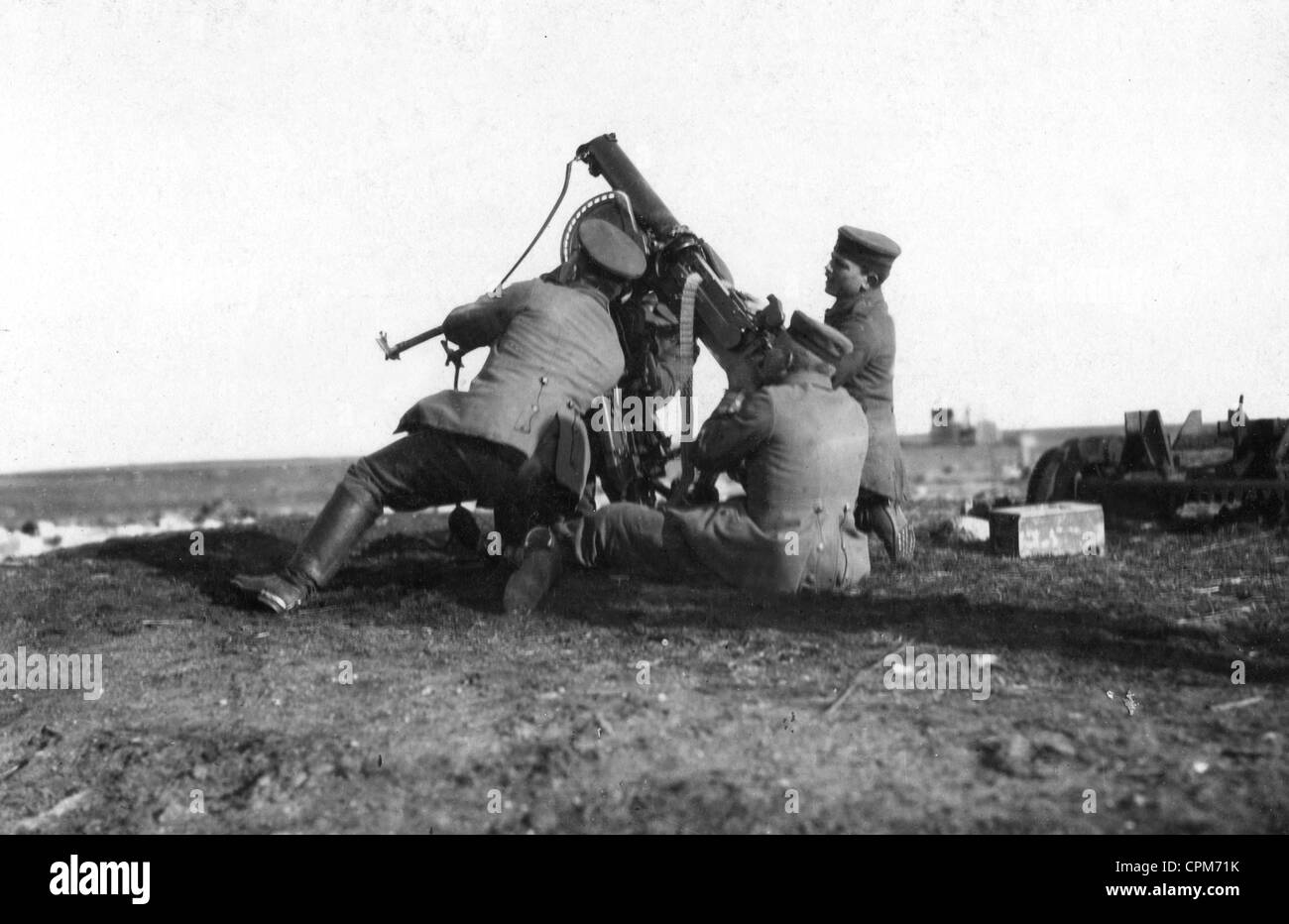 German soldiers during air defense, 1915 Stock Photo