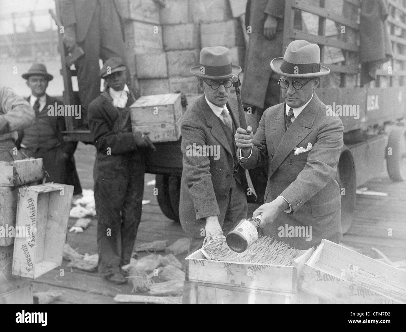Destruction of alcohol during Prohibition in the United States, 1924 Stock Photo